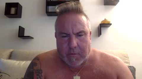 banana5289 online show from 09/22/25, 07:27