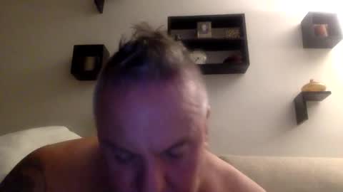 banana5289 online show from 10/11/25, 11:09