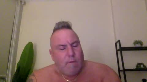 banana5289 online show from 10/18/25, 10:05