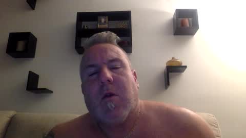 banana5289 online show from 04/28/26, 01:04