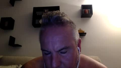 banana5289 online show from 06/12/26, 11:31