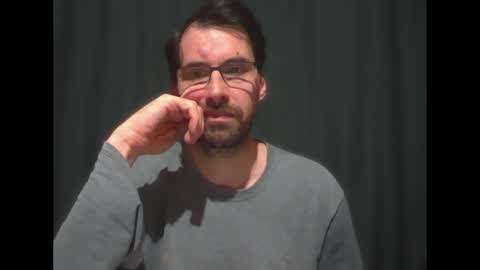 Ezequiel online show from 04/26/26, 01:25