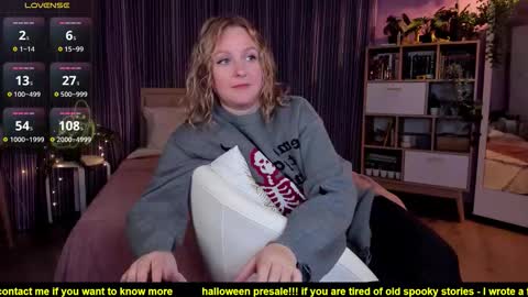 Snapshot of bananarum chatting on 10/18/25, 05:46 Allie online show from 10/18/25, 05:46