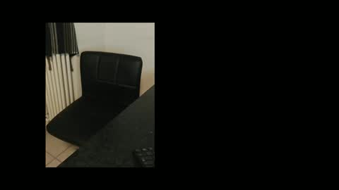 Snapshot of bangben22 chatting on 01/01/25, 06:05 bangben22 online show from 01/01/25, 06:05