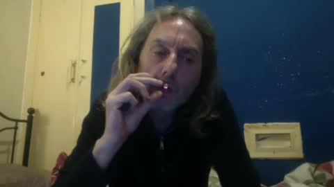 Snapshot of bangintoleather chatting on 01/18/25, 02:36 bangintoleather online show from 01/18/25, 02:36