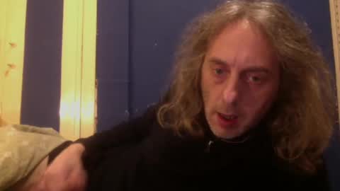 Snapshot of bangintoleather chatting on 03/09/25, 03:22 bangintoleather online show from 03/09/25, 03:22