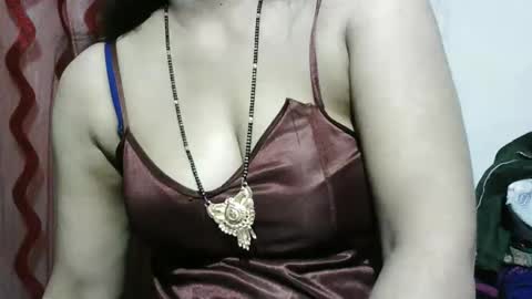 Snapshot of bannynew chatting on 11/28/25, 03:04 Bannynew online show from 11/28/25, 03:04