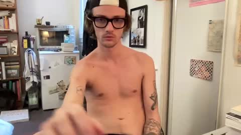 Snapshot of baptisteriviere chatting on 01/10/25, 03:27 baptisteriviere online show from 01/10/25, 03:27