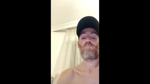 Snapshot of barakovaarslan chatting on 12/18/25, 12:38 barakovaarslan online show from 12/18/25, 12:38