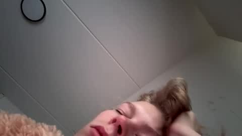 charliejones online show from 09/22/25, 09:11