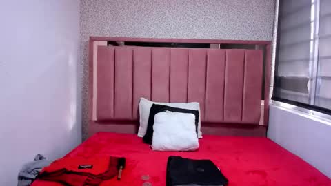 Snapshot of barbara_fox__ chatting on 11/12/25, 11:54 B A R B A R A online show from 11/12/25, 11:54