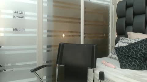 Barbara  online show from 12/24/24, 01:06