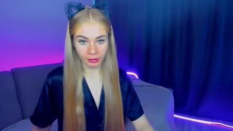 Snapshot of barbarachic chatting on 07/10/26, 11:13 BarbaraChic online show from 07/10/26, 11:13