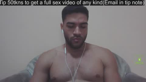 Ruben-Mei online show from 12/15/25, 04:22