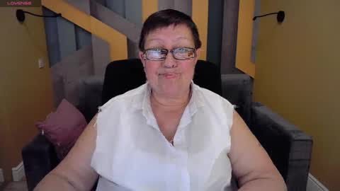 Snapshot of barbaraturners chatting on 01/13/25, 12:41 barbaraturners online show from 01/13/25, 12:41