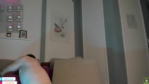 Snapshot of barberryx chatting on 11/08/25, 06:35 ENRIQUE online show from 11/08/25, 06:35