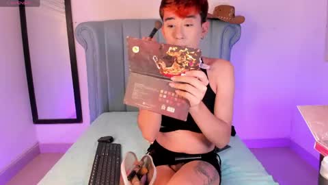          I work from home this is my room 3 online show from 06/03/26, 06:05