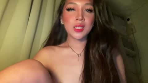 Snapshot of barbie_ford_ chatting on 01/08/25, 05:05 barbie_ford_ online show from 01/08/25, 05:05