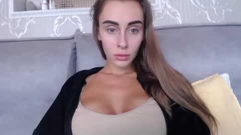 Kate online show from 09/18/25, 09:22