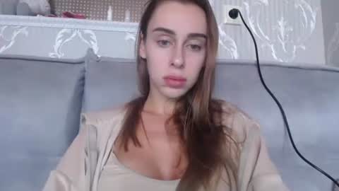 Kate online show from 10/16/25, 08:26