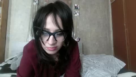 Snapshot of barbie_rococo chatting on 04/15/26, 08:53 barbie_rococo online show from 04/15/26, 08:53