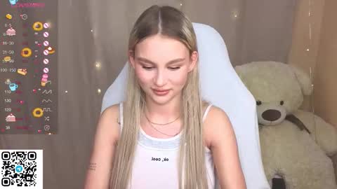 Snapshot of barbieee_doll chatting on 11/07/25, 07:36 Eva online show from 11/07/25, 07:36