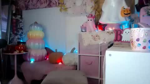 Snapshot of barbieely chatting on 09/28/25, 02:11 ely ink online show from 09/28/25, 02:11