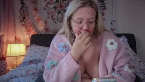 barbiegirl966 online show from 07/17/26, 08:43