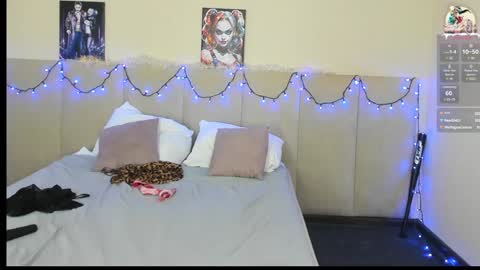 Snapshot of barbiemuscle1 chatting on 12/19/24, 03:30 Barbie online show from 12/19/24, 03:30