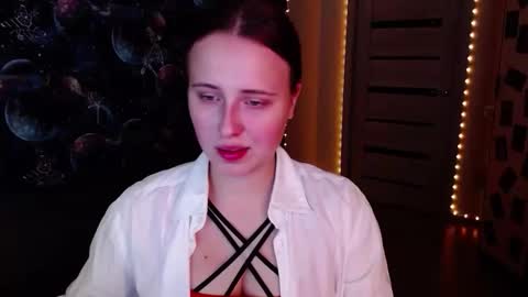 Snapshot of barbiepie chatting on 11/05/25, 02:11 barbiepie online show from 11/05/25, 02:11