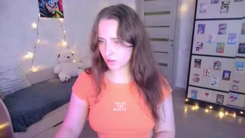 Snapshot of barbiepie chatting on 11/12/25, 12:38 barbiepie online show from 11/12/25, 12:38