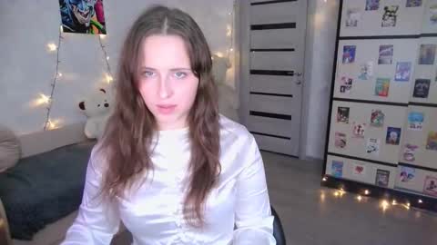 Snapshot of barbiepie chatting on 11/13/25, 04:17 barbiepie online show from 11/13/25, 04:17