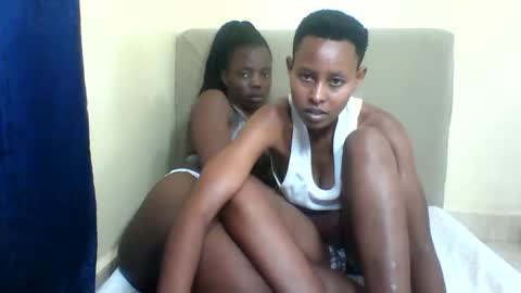 barbies_girles online show from 12/19/25, 07:43