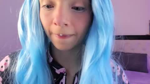 Snapshot of barbieteeen chatting on 11/14/25, 04:55 Barbie... online show from 11/14/25, 04:55