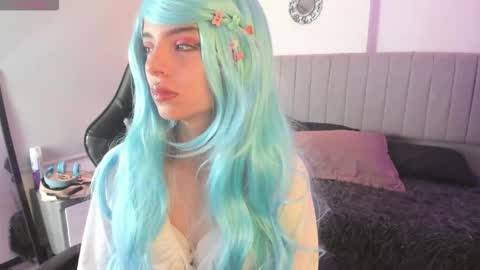 Snapshot of barbieteeen chatting on 11/20/25, 05:18 Barbie... online show from 11/20/25, 05:18