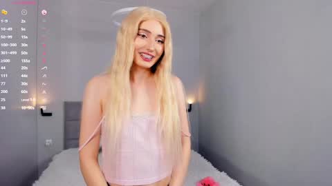 Snapshot of barbimia chatting on 05/30/26, 02:47 Mia online show from 05/30/26, 02:47