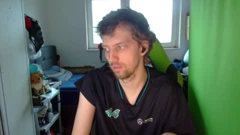 Snapshot of barca200 chatting on 10/08/25, 06:11 barca200 online show from 10/08/25, 06:11