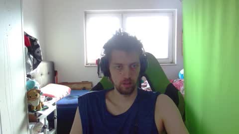 Snapshot of barca200 chatting on 10/21/25, 08:37 barca200 online show from 10/21/25, 08:37