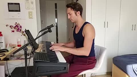 BareBritPianist online show from 11/21/25, 04:44