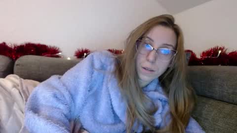 Lena online show from 01/06/26, 06:22