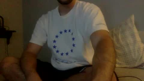 Snapshot of baretwinky chatting on 10/03/25, 11:02 baretwinky online show from 10/03/25, 11:02