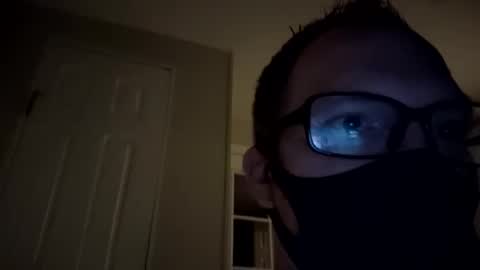 Snapshot of barniemay1 chatting on 10/03/25, 09:28 barniemay1 online show from 10/03/25, 09:28