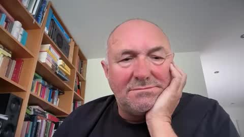 Snapshot of bartvel chatting on 04/17/26, 09:01 bartvel online show from 04/17/26, 09:01