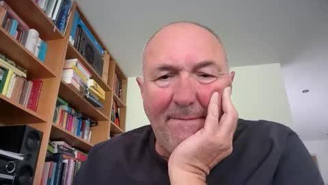 Snapshot of bartvel chatting on 04/20/26, 10:29 bartvel online show from 04/20/26, 10:29