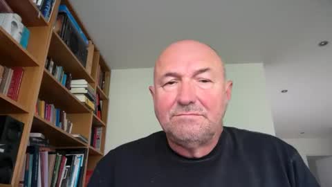 Snapshot of bartvel chatting on 05/04/26, 09:38 bartvel online show from 05/04/26, 09:38