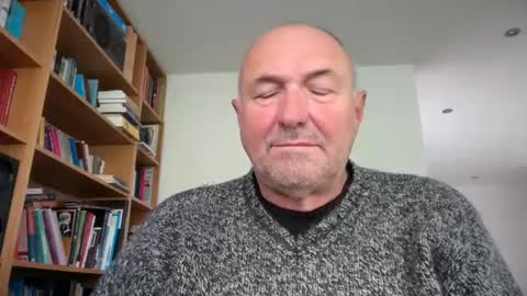 Snapshot of bartvel chatting on 05/20/26, 08:20 bartvel online show from 05/20/26, 08:20