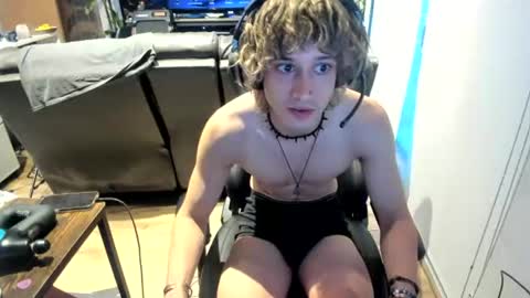 ryan online show from 07/04/26, 01:45