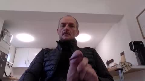 basiccamguy online show from 11/03/25, 09:21