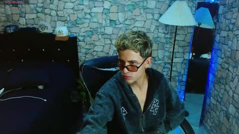 Bastian online show from 04/26/26, 07:11