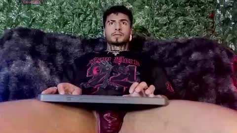 bastian66_ online show from 07/30/26, 01:48